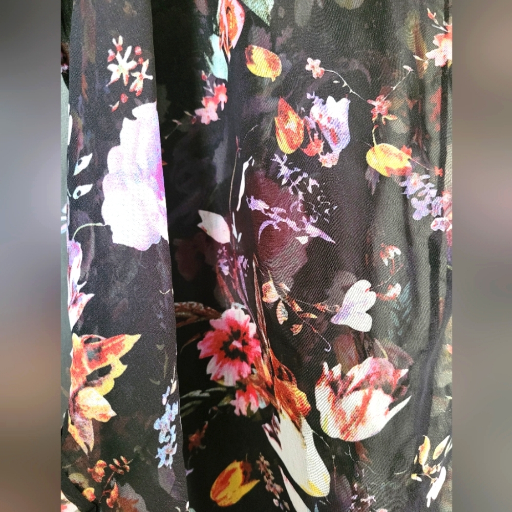 SALE 💰 🛍️ NWOT Floral Kimono M - Picture 5 of 5